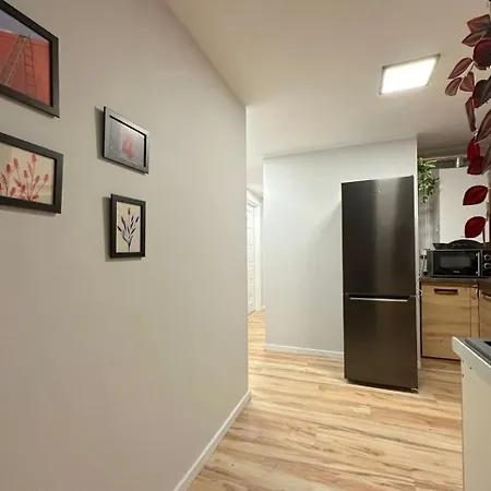 Future - 10 Minutes To Old Town غدانسك